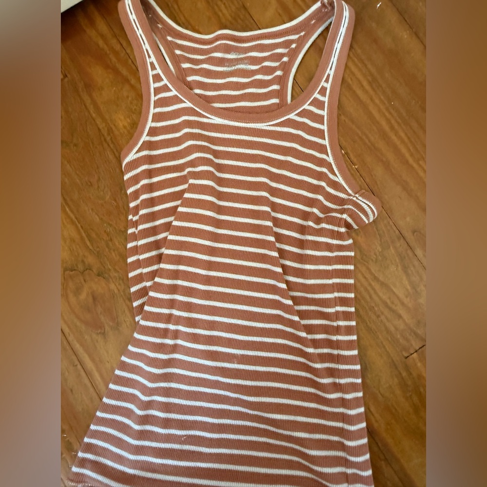 Aerie Orange Sleeveless Fitted Tank Top